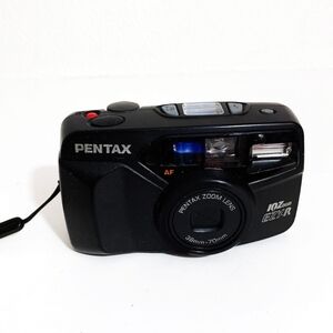 Pentax IQZoom -35mm Point and Shoot Film Camera tested GUC. Battery not included